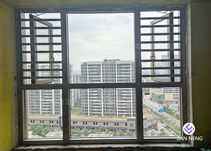 หน้าต่างกระจกอลูมิเนียมที่มีความเสถียรพร้อมด้วย Burglar Mesh, Grid Net